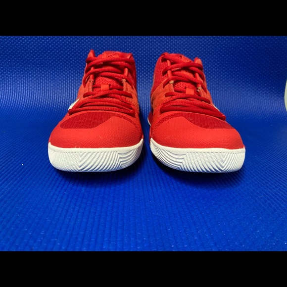 SOLD‼️  Kyrie 3 “University Red” (GS) - Picture 11 of 13